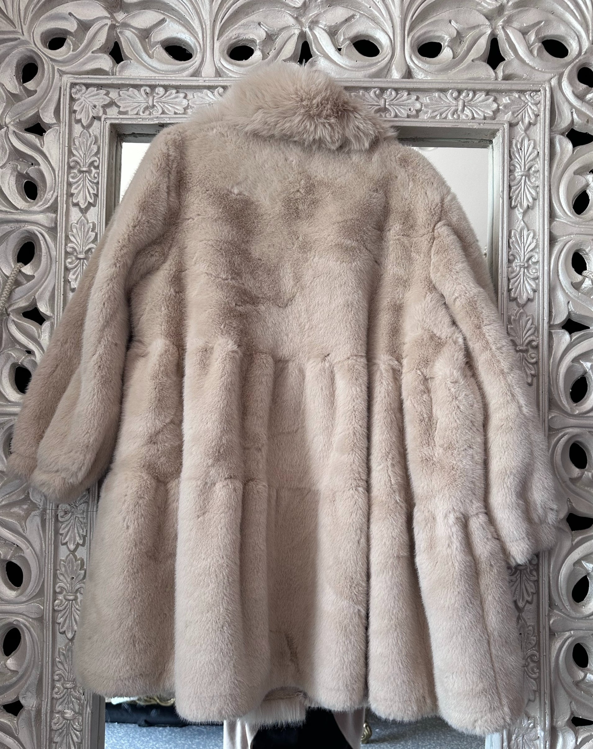 SOPHIA FUR COAT OUTERWEAR image 5