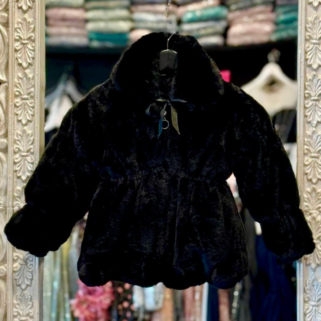 VERONICA - BLACK PLUSH FAUX FUR JACKET image 4