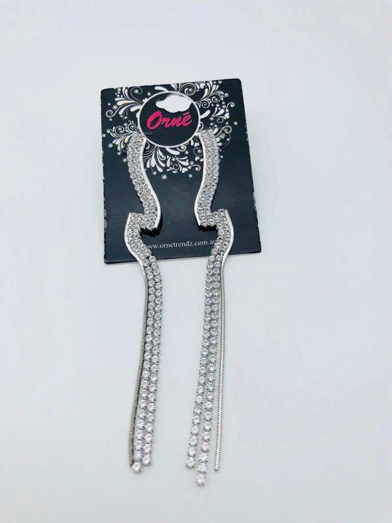 LONG STRING S-DESIGN SILVER EARRINGS image 0