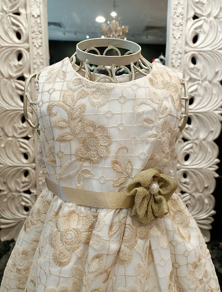 EGYPT GOLD AND WHITE BABY DRESS image 2