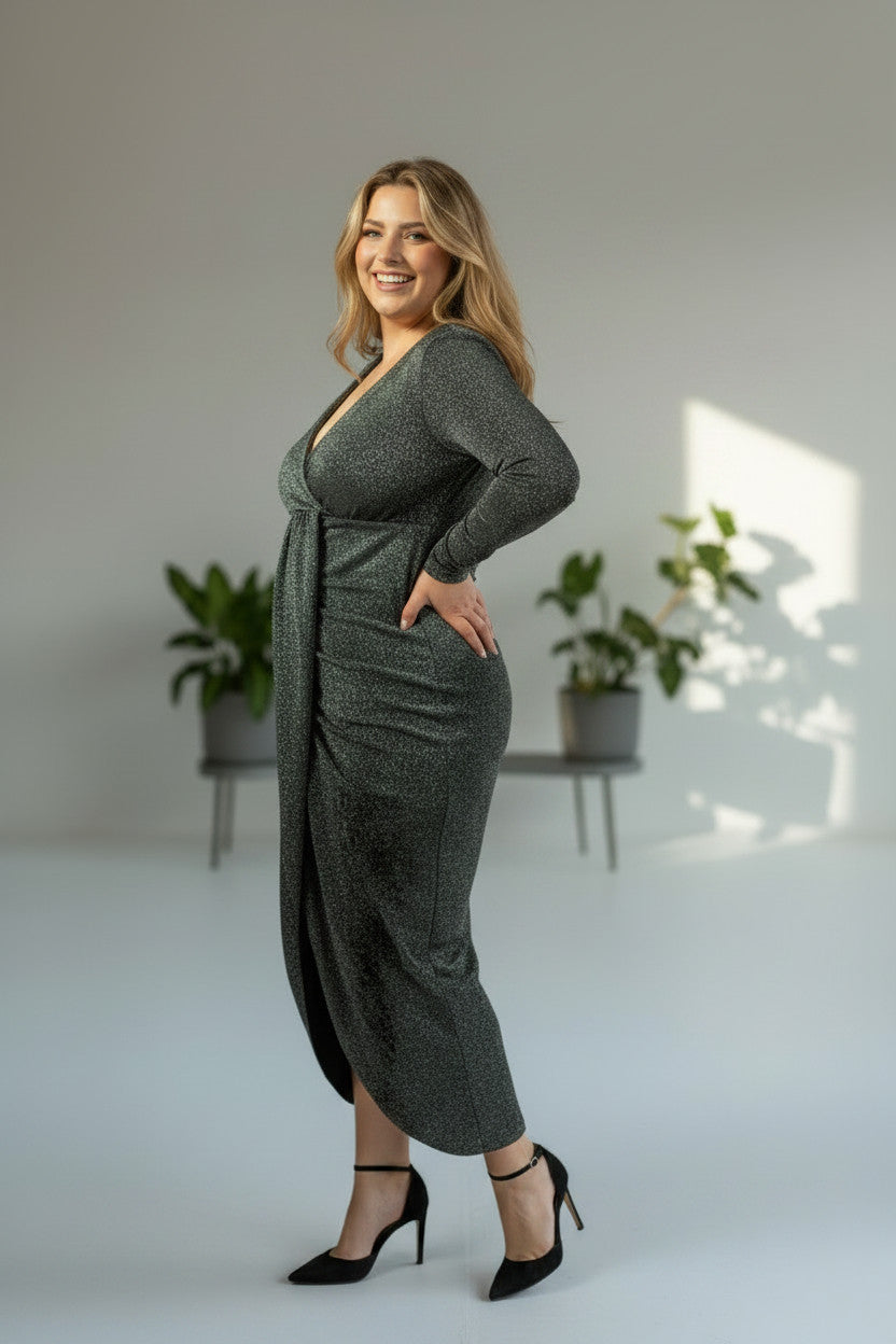 NANCY Shimmer black Plus size Dress
