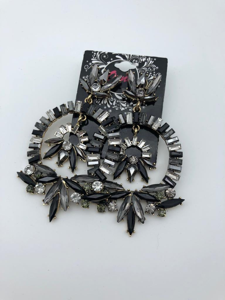 CIRCULAR DISC CHUNKY CHANDELIER EARRINGS image 0