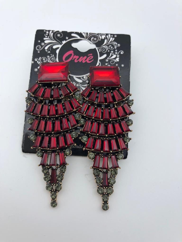 RED PYRAMID CHUNKY STONE EARRINGS image 0